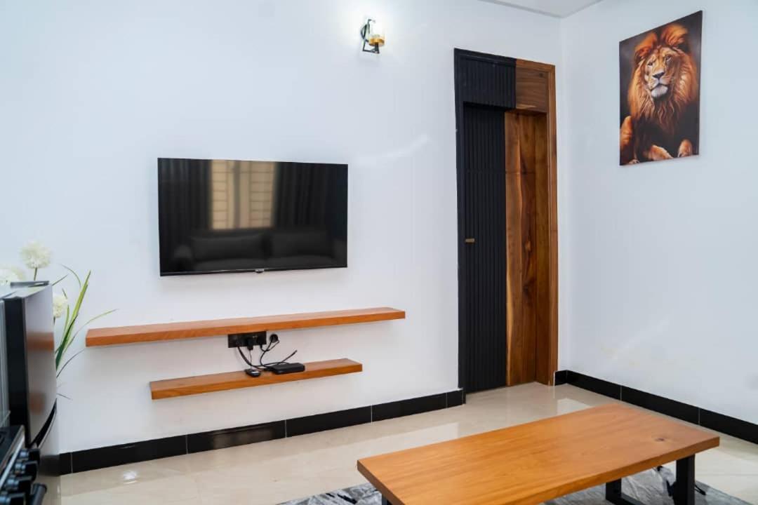Unit Number 1 Daire Nkunjila Dış mekan fotoğraf